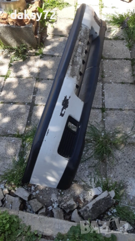 Предна броня от Нисан Примера П10