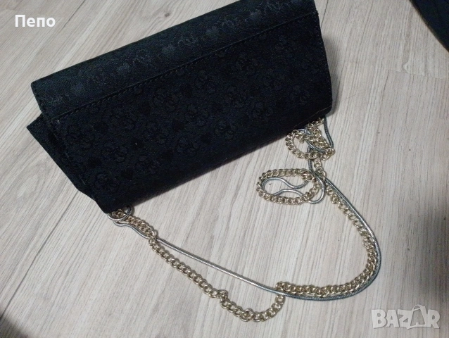 Стилна чанта Guess , снимка 5 - Чанти - 54173874