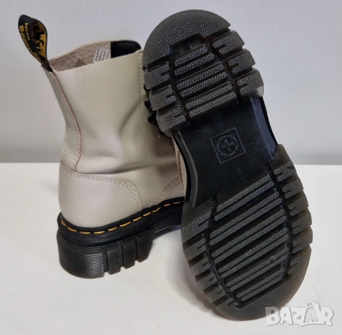 Dr.MARTENS, 37 номер, като нови,обувани 1 път , снимка 2 - Дамски боти - 54430428