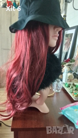 Бургундово червено дълга 70 см  лейс фронт перука на вълни, снимка 5 - Аксесоари за коса - 54196327