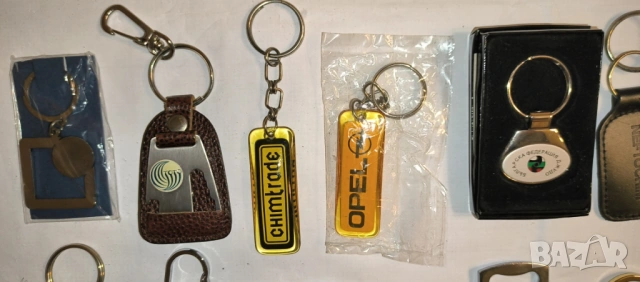 14 броя Ключодържатели (BMW, Opel, Lada, банки), снимка 2 - Колекции - 54398550