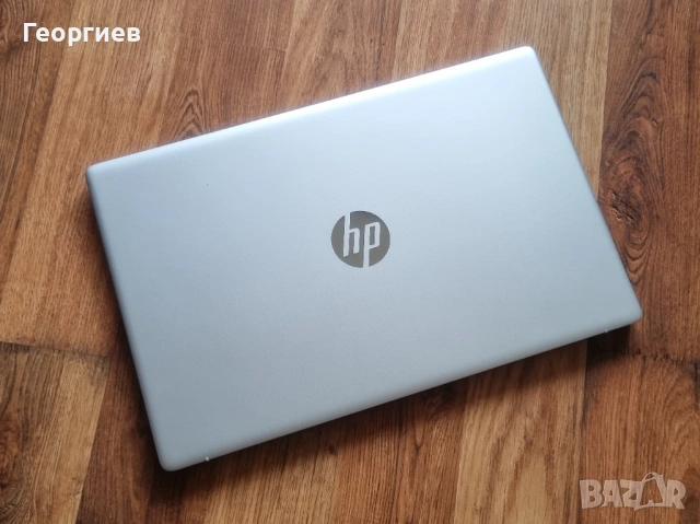 Като нов HP 17 инча IPS Ryzen 5 6 ядрен 16 GB RAM 512 SSD