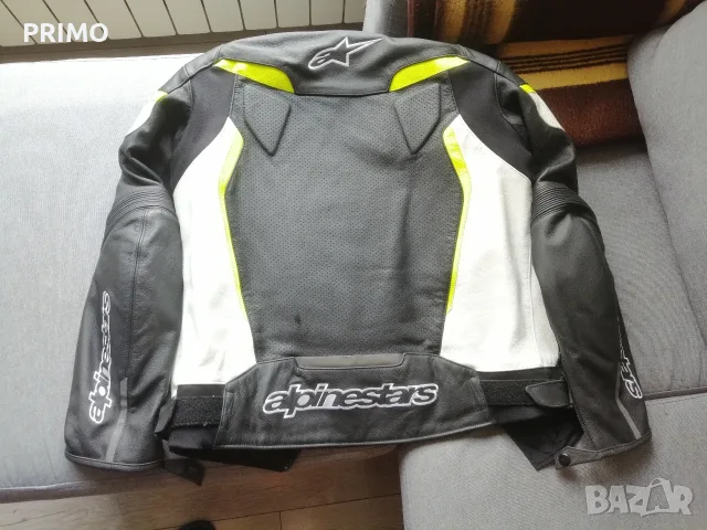 Кожено мото яке Alpinestars GP Plus R v2 Airflow – Размер 54 + Протектор, снимка 7 - Аксесоари и консумативи - 55394864