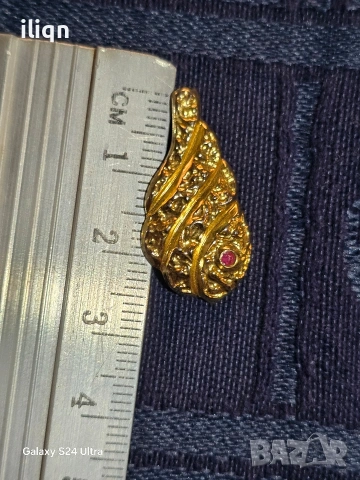 Сребърна висулка с Позлата. 925 проба. 1,87 Грама. Разгледайте и останалите ми обяви. , снимка 4 - Колиета, медальони, синджири - 54017554