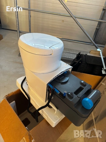 Тоалетна Thetford C 223 S (Неразличим от нов) , снимка 10 - Химически тоалетни - 54432361