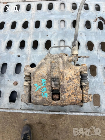 Преден десен спирачен апарат Ауди А4 Б5 1996г 1.6 100кс 