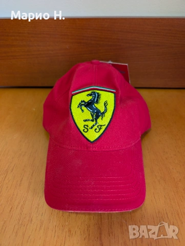 Шапка с козирка Scuderia Ferrari F1, оригинална, чисто нова, червена, Формула 1