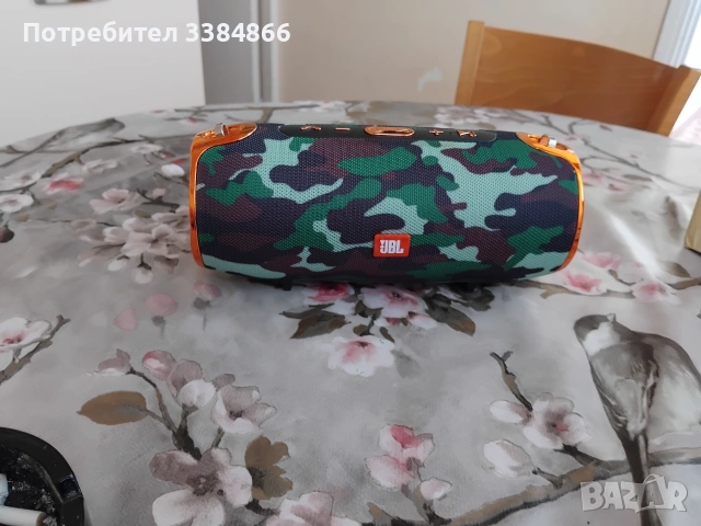 Блутут колонка jbl