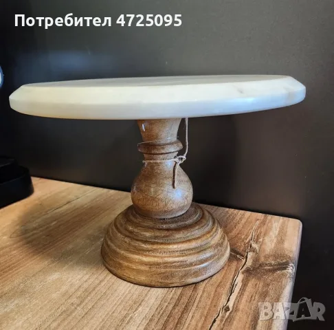 Мраморна стойка