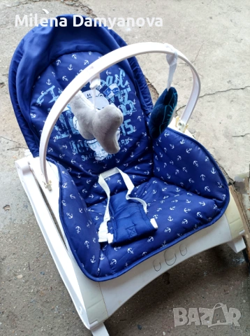 Бебешки шезлонг 