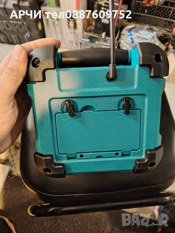 BLAUPUNKT радио за строителни обекти BSR 40 Противоударно радио Blaupunkt, Тюркоаз Водоустойч, снимка 6 - Радиокасетофони, транзистори - 47118339