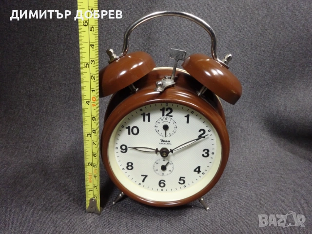СТАР РЕТРО СОЦ МЕХАНИЧЕН ЧАСОВНИК БУДИЛНИК INSA YUGOSLAVIA, снимка 6 - Антикварни и старинни предмети - 54113486