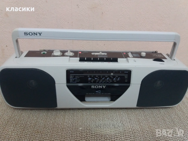 Радиокасетофон SONY, снимка 3 - Радиокасетофони, транзистори - 54789404