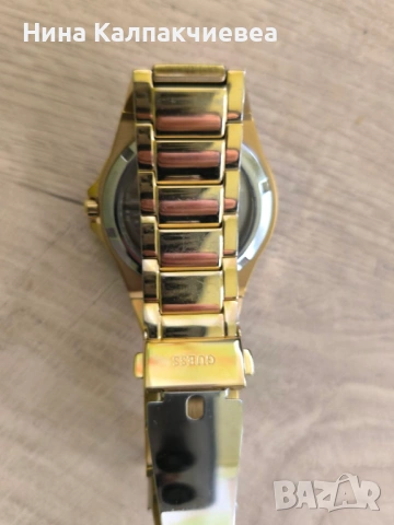 Продавам оригинален часовник Guess, снимка 2 - Дамски - 54402411