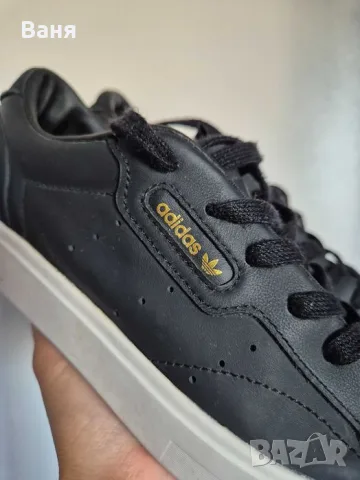 Дамски маратонки Adidas , снимка 3 - Маратонки - 55570422