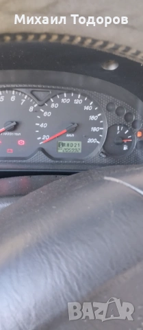 Mazda Tribut 3.0 Газ/Бензин, снимка 7 - Автомобили и джипове - 54372342