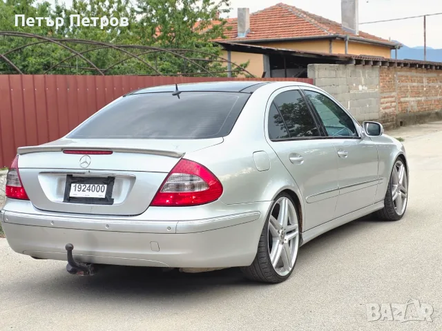 Mercedes-Benz E320 CDI 204hp Avantgarde Clima Navi-Panorama!, снимка 6 - Автомобили и джипове - 55366338