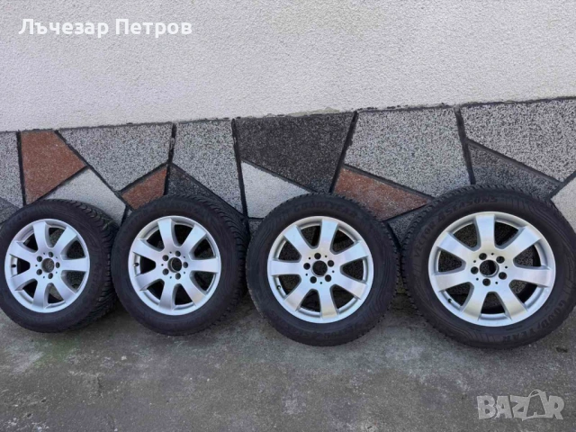 Оригинални джанти Mercedes 17-ки с всесезонни гуми Goodyear Vector. - 235/55 R17