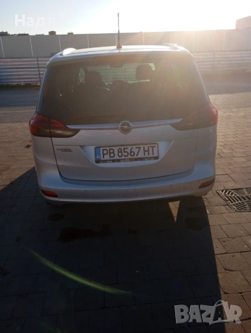 Opel Zafira Tourer LPG, снимка 4 - Автомобили и джипове - 54456607