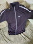 Nike суичар в размер 2XL, но по-скоро отговаряща на размер L. Като ново, снимка 1