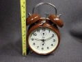СТАР РЕТРО СОЦ МЕХАНИЧЕН ЧАСОВНИК БУДИЛНИК INSA YUGOSLAVIA, снимка 6