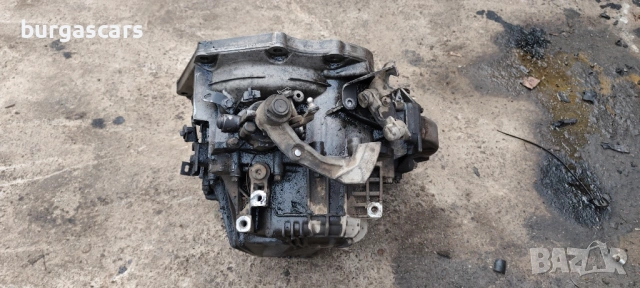 Ръчна скоростна кутия 55194293 / 55192042 Opel Zafira B 1.7CDTI - 110к.с.A17DT, снимка 3 - Части - 54096140