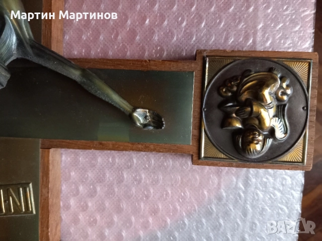 Масивен Дървен Кръст с Месинг, снимка 4 - Антикварни и старинни предмети - 54753728
