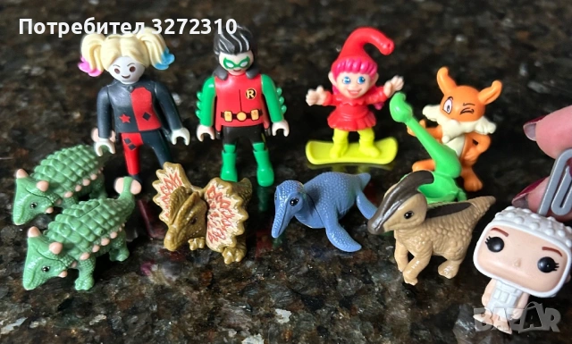 Играчки от яйца Kinder серия динозаври, Playmobil , Stranger Things и др.