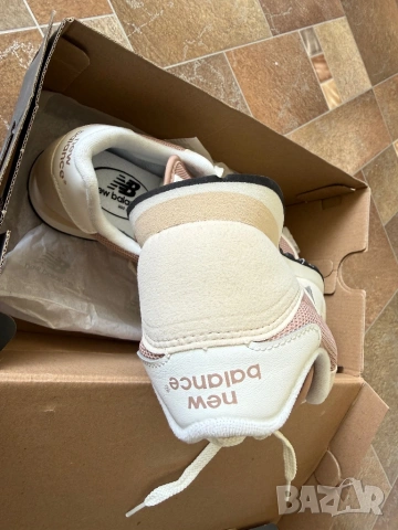 New Balance дамски маратонки, снимка 10 - Маратонки - 54564302