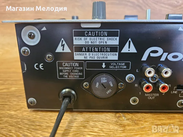 Миксер Pioneer DJM-300-S / Легендарен DJ миксер Pioneer DJM-300-S – Култов аналогов модел с Auto BPM, снимка 10 - Ресийвъри, усилватели, смесителни пултове - 55314736