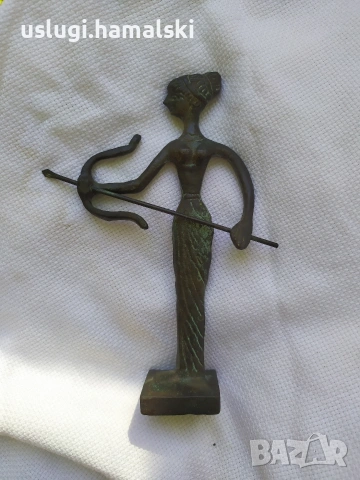 Стара бронзова статуетка Артемида, снимка 4 - Антикварни и старинни предмети - 54316314
