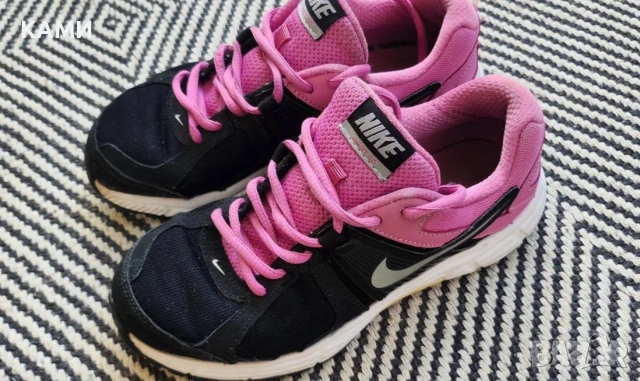 NIKE маратонки дамски, детски 36.5 номер , снимка 2 - Маратонки - 54956768