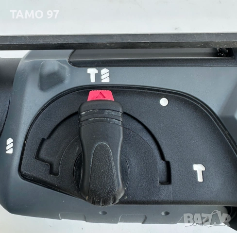 Makita HR2470 - Електрически перфоратор 780W 2.4J неразличим от нов!, снимка 6 - Перфоратори - 54670911