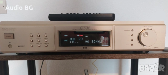 Sony ST-D777ES Top