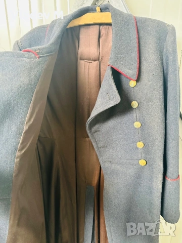 Оригинален офицерски зимен шинел , снимка 3 - Антикварни и старинни предмети - 54161589