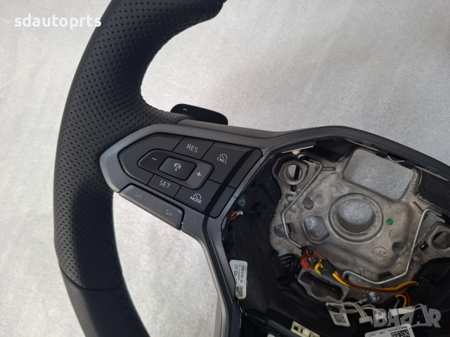 5H09419089 Нов Оригинален Волан R Line VW Passat Golf Tiguan T roc, снимка 3 - Части - 54097896