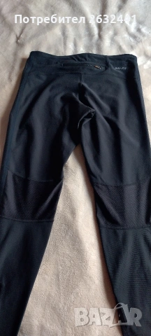 Оригинален клин Nike, снимка 2 - Клинове - 54543151