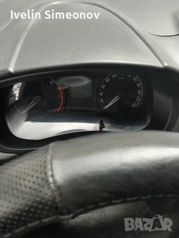 Продавам Шкода Фабиа 1.6 D, снимка 14 - Автомобили и джипове - 55667558