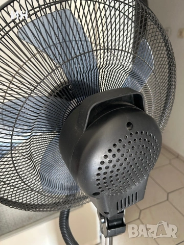 Продавам вентилатор с овлажняване Rovus Ultralux Mist Fan 5in1 – модел TSP40-EB., снимка 10 - Вентилатори - 54626669