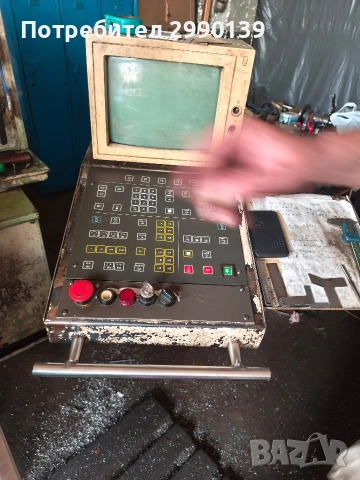 CNC фрезова машина MAHO MH 600 E2, снимка 4 - Други машини и части - 54597610