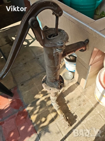 ръчна чугъунена помпа за вода , снимка 2 - Напояване - 55124298