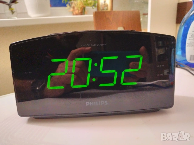 Радиочасовник PHILIPS AJ3400, снимка 2 - Радиокасетофони, транзистори - 54401685