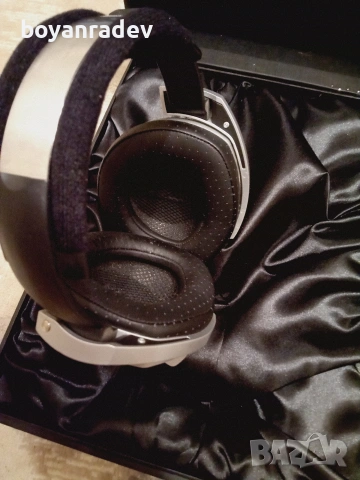 Sennheiser HD 800 – референтни аудиофилски и студийни слушалки от най-висок клас, снимка 2 - Слушалки и портативни колонки - 55270779