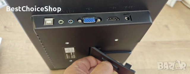 Монитор преносим 13.3-инчов FHD IPS сензорен 1920 x 1080 300cd/m² VGA HDMI, Xbox Лаптоп PC PS4 5, снимка 7 - Монитори - 55071370