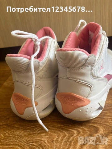 Nike Jordan Max Aura 4, снимка 3 - Маратонки - 54193921