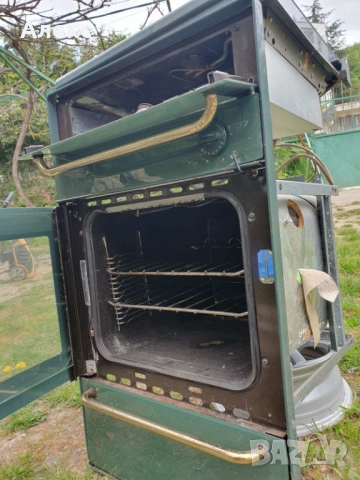 Готварска печка с фурна и котлони за каравана, снимка 3 - Газови котлони - 54553930