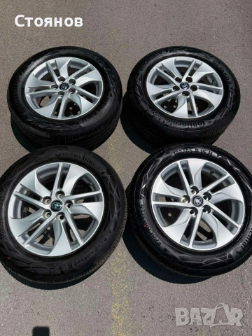 Оригинални лети джанти Тойота 15"+ почти нови гуми CONTINENTAL летни с TPMS датчици