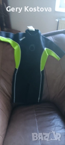 продавам детски неопрени HEAD, TRIBORD, AQUA SPHERE, снимка 4 - Водни спортове - 55087426