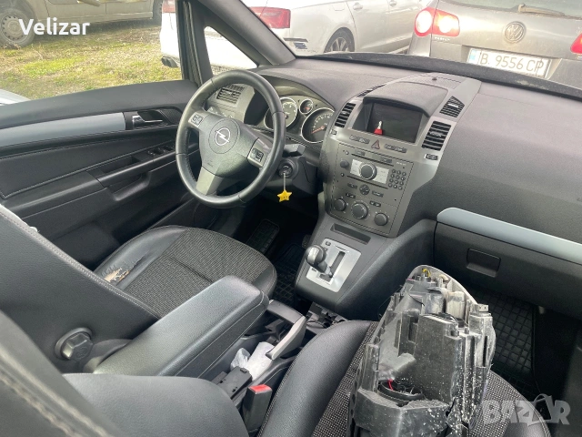 Opel Zafira B 1.9cdti, снимка 5 - Автомобили и джипове - 55132192