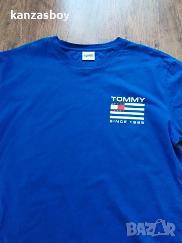 Tommy Hilfiger - страхотна мъжка тениска КАТО НОВА XL , снимка 6 - Тениски - 55212065